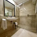 Littore Tormes Con Parking, Aa Y Piscina Apartamento *
