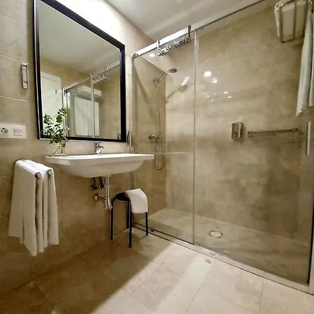 Littore Tormes Con Parking, Aa Y Piscina Apartment *
